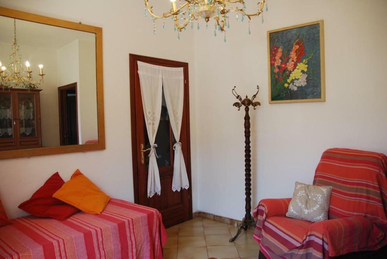 Villa Casa Ferdani Lunigiana Terrarossa  Exterior foto